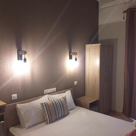 Hotel Isidora Lutrósz Kültér fotó