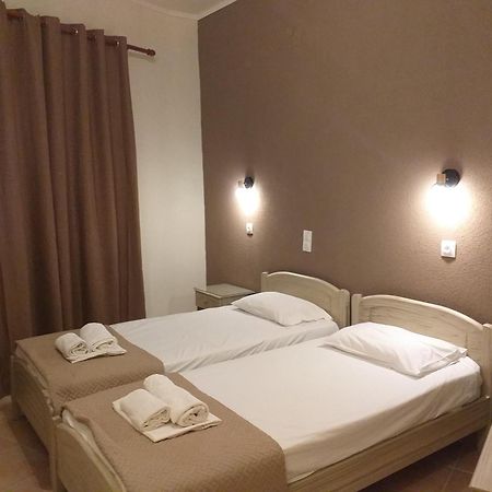 Hotel Isidora Lutrósz Kültér fotó