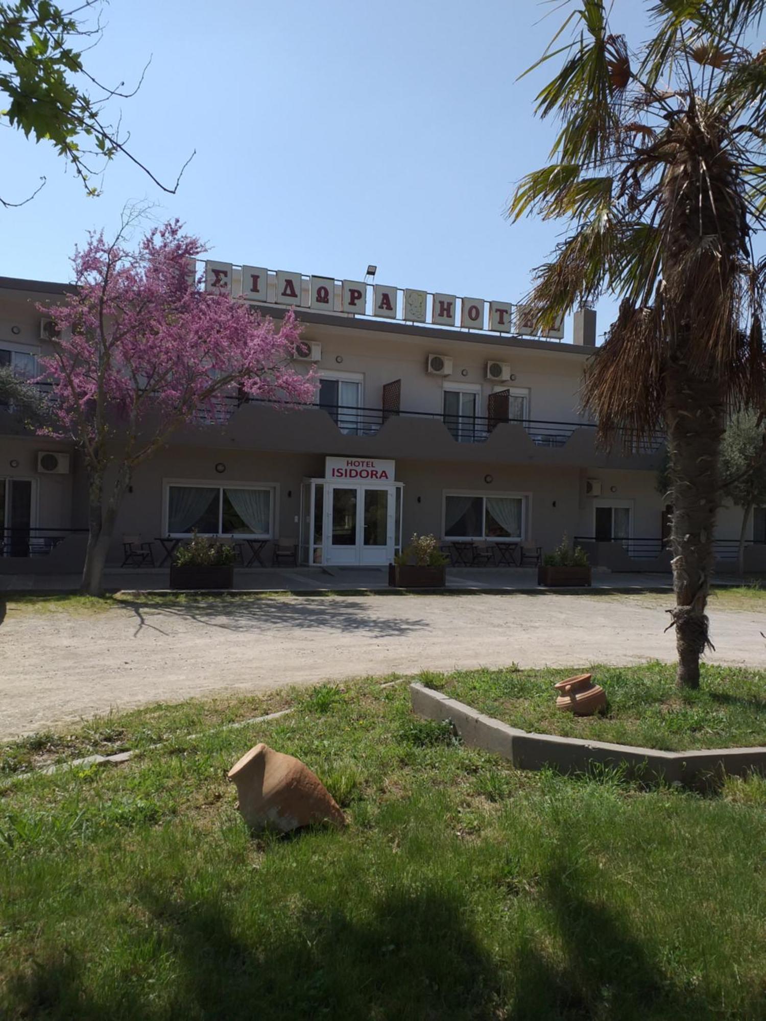 Hotel Isidora Lutrósz Kültér fotó