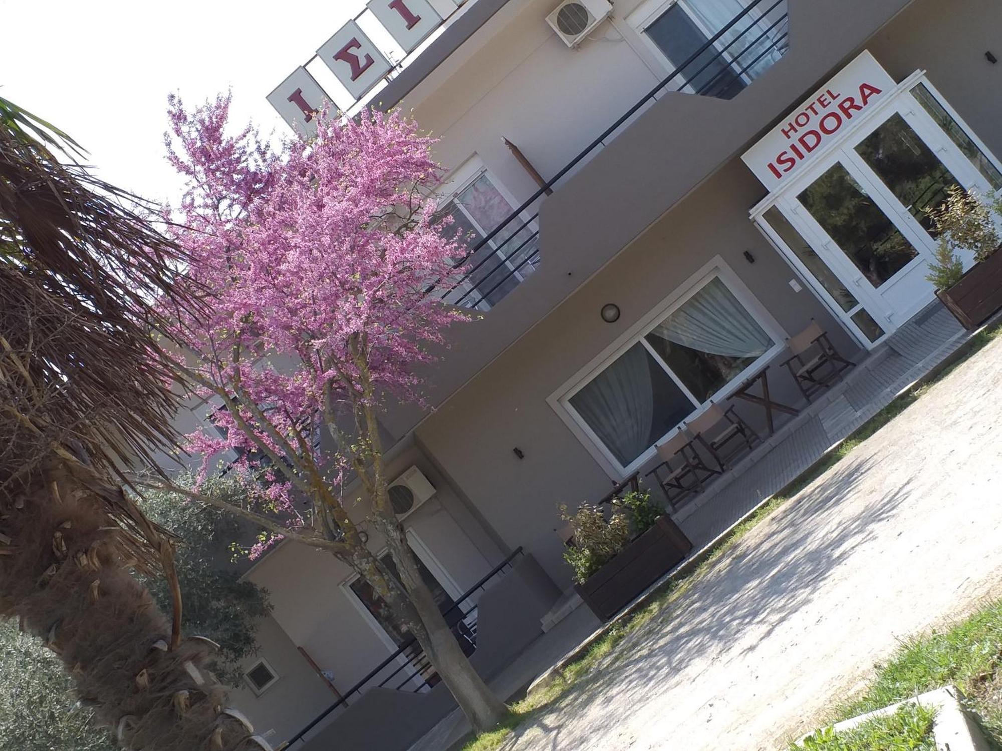 Hotel Isidora Lutrósz Kültér fotó