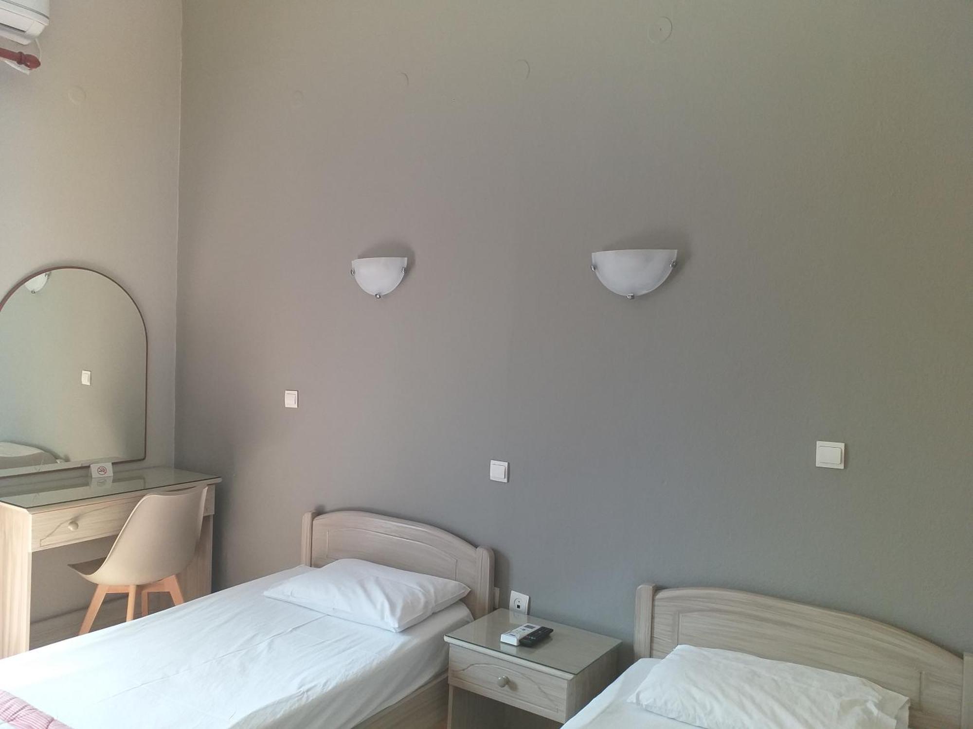 Hotel Isidora Lutrósz Kültér fotó