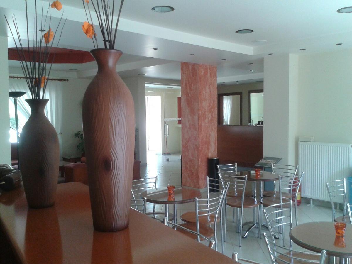 Hotel Isidora Lutrósz Kültér fotó