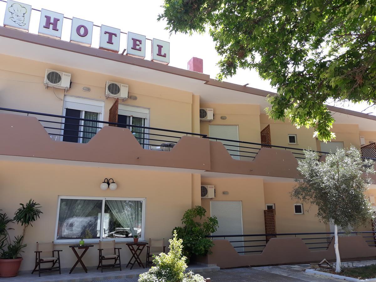 Hotel Isidora Lutrósz Kültér fotó